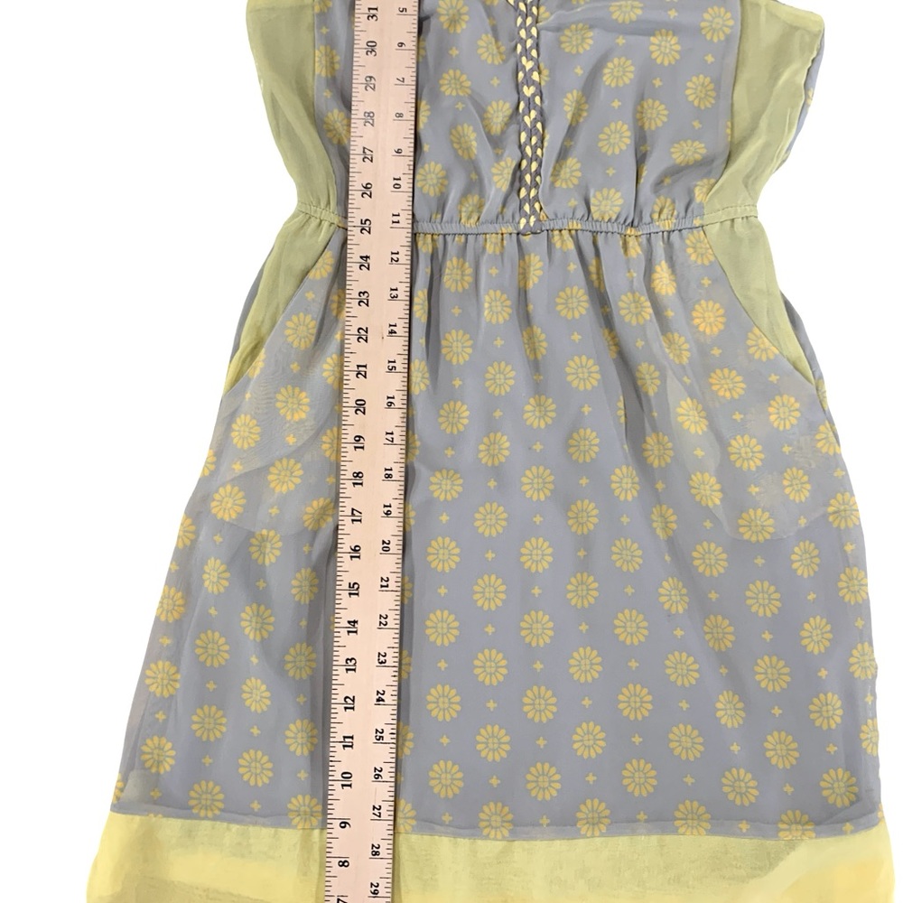 Esley Anthropologie Dress - Picture 13 of 13